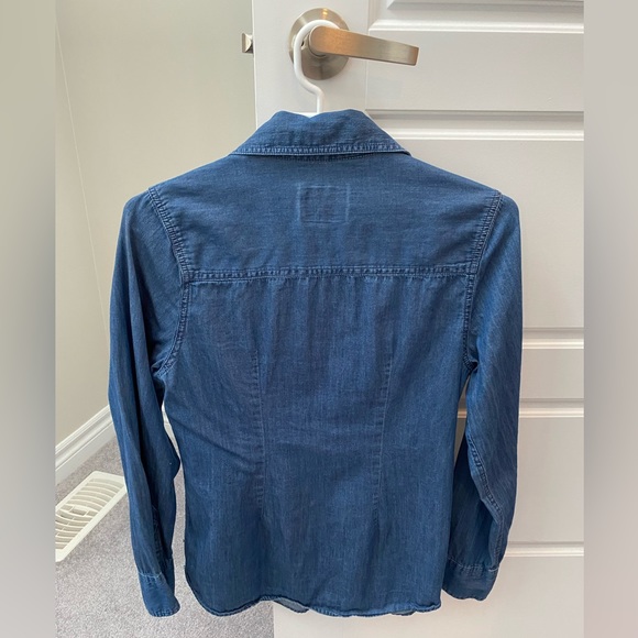 Roots Denim Shirt EUC Size S - Picture 2 of 3